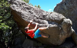 Escalade sur blocs avec Cîmes et Canyons