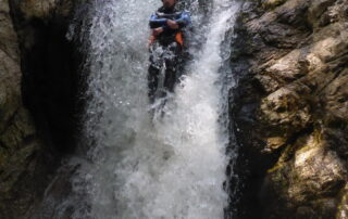 Toboggan canyon demi-journée Azéro en Ardèche