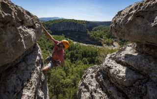 Climbing - Bureau des Moniteurs d'Ardèche Méridionale