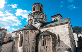 Visite de l'abbatiale de Cruas et du site médiéval