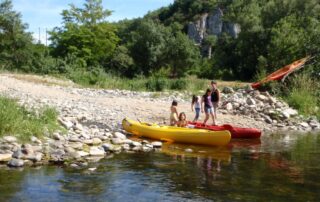 Canoe – Kayak from Vogüé to Ruoms – 16 km with Balazuc Loisirs