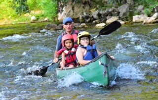 Descente canoë en famille avec Canoës Service