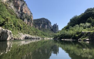 Canoë - Kayak de Vallon à St Martin d'Ardèche - 30 km / 1 jour avec Canoës Service