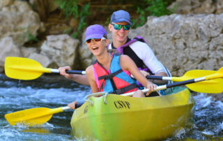 Canoë – Kayak de Vogüé/Balazuc à St Martin d’Ardèche – 56 km / 4 jours avec Canoës Service