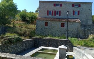 Gîte L'Abri de la Fontaine à St Andéol de Berg