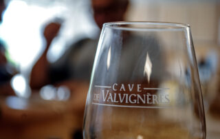 L'été au Caveau de Valvignères: Visite de Cave
