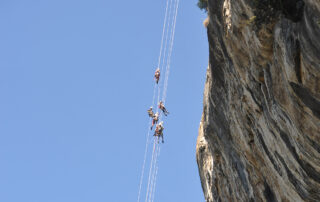 Rappel géant avec la Base canyon de la Besorgues