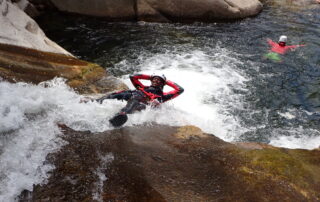 Descente des merveilleuses gorges du Chassezac en Canyoning