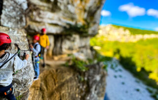 Via-Corda aventure Jardin d’endieu 1/2 day with Ardèche Outdoor Activités