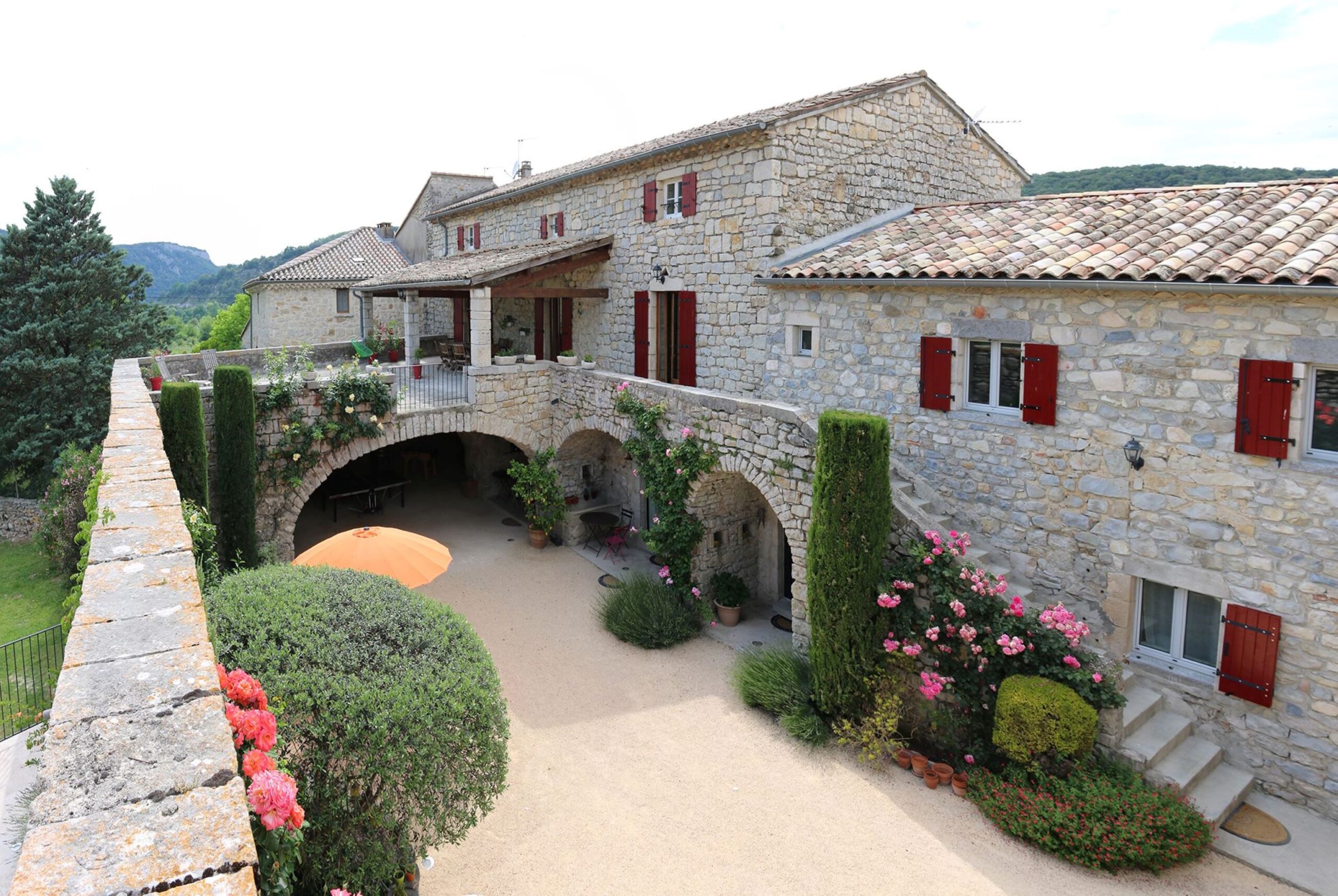 Chambres chez l'habitant au Domaine du Viticulteur à St Maurice d'Ibie