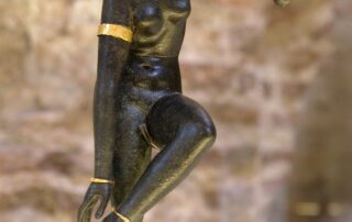 Conférence de Françoise Labrique « Hathor et Aphrodite : cheveux, chaussures et princes charmés » à MuséAl
