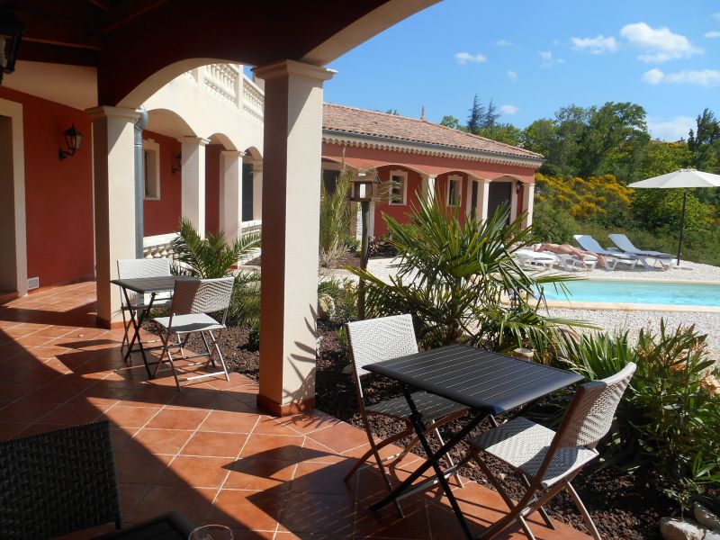 Belle Etoile à Villeneuve-de-Berg