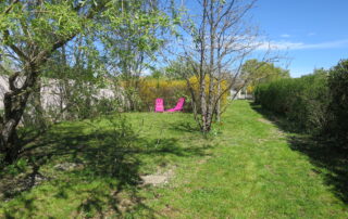 jardin et abri à vélos etc