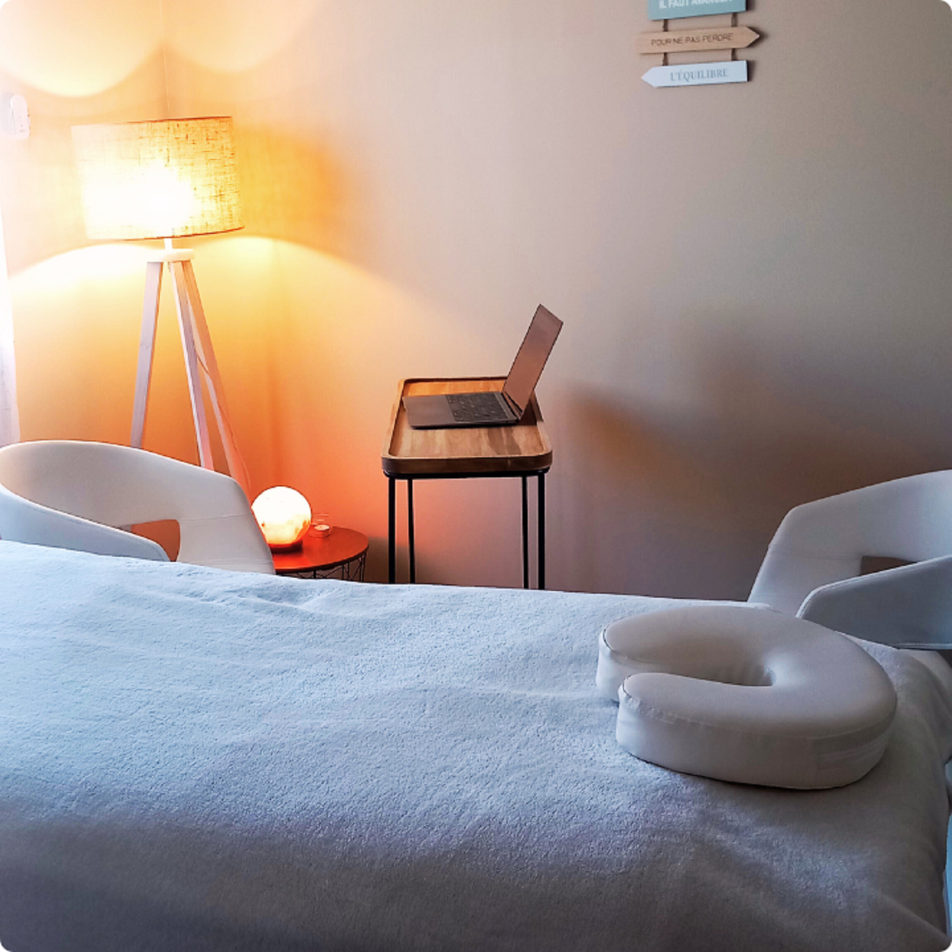 Cabinet de Naturopathie et Réflexologie Plantaire à domicile avec Cécile Bourdin à Mirabel "Naturopathe Ardèche"