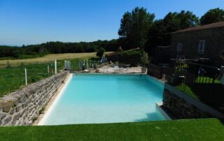 Piscine commune - Sylilanse - Gîte Chante Mûre à St Pons