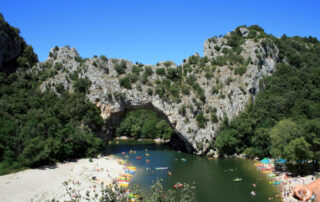 Canoeing - Kayaking from Vallon to St Martin d'Ardèche - 30 km / 1 day with Canoës Service