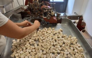 Visite de l'atelier et dégustation du Nougat au Genêt d'Or_Vogüé