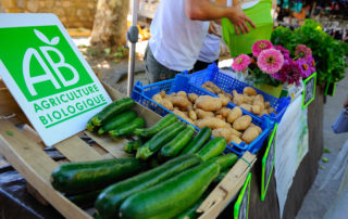 Marché de légume bio Marché de légume bio