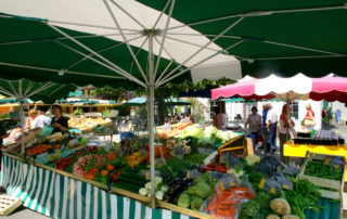 Marché hebdomadaire St Paul Le Jeune Marché hebdomadaire St Paul Le Jeune