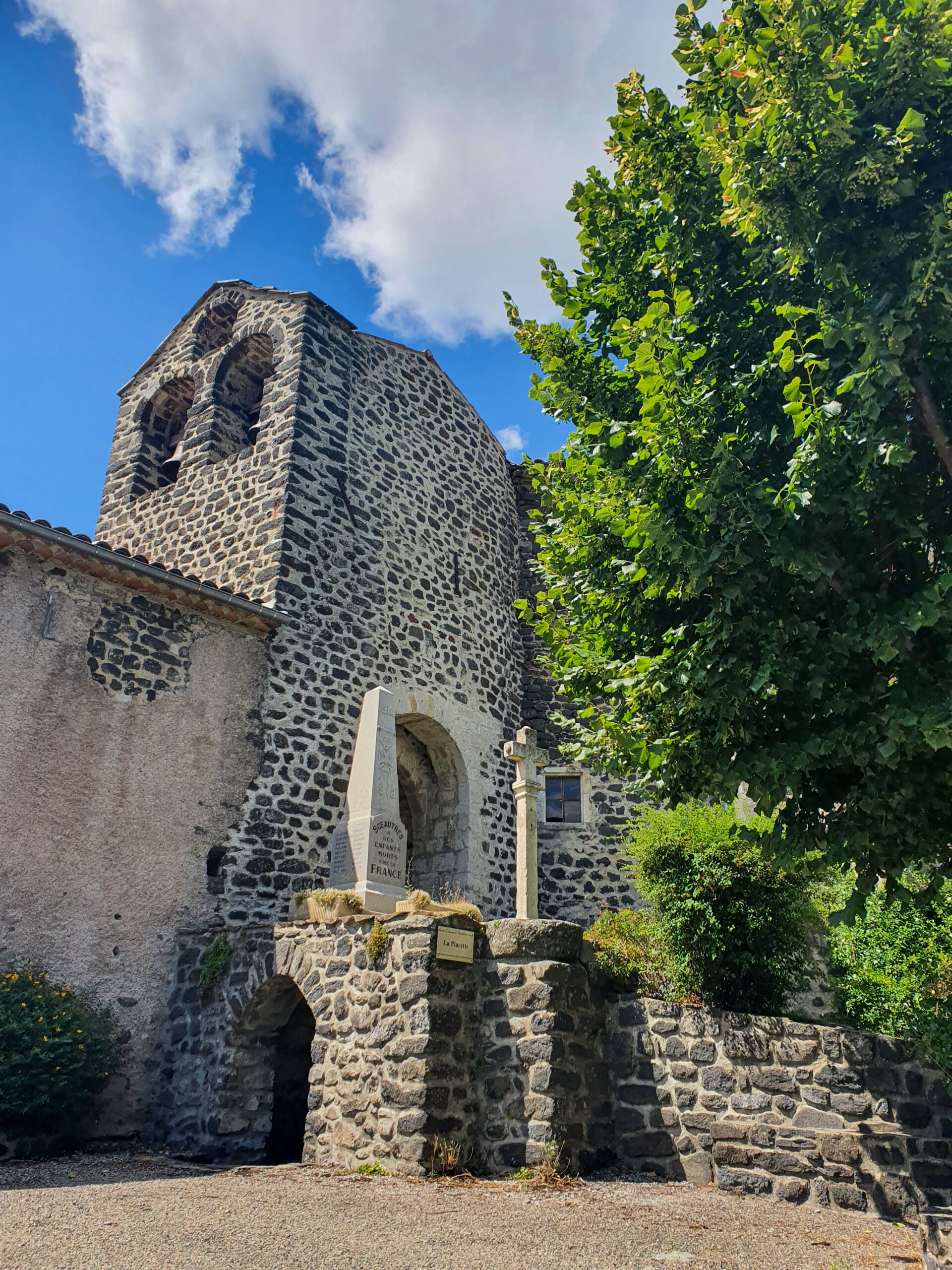 Eglise de Sceautres