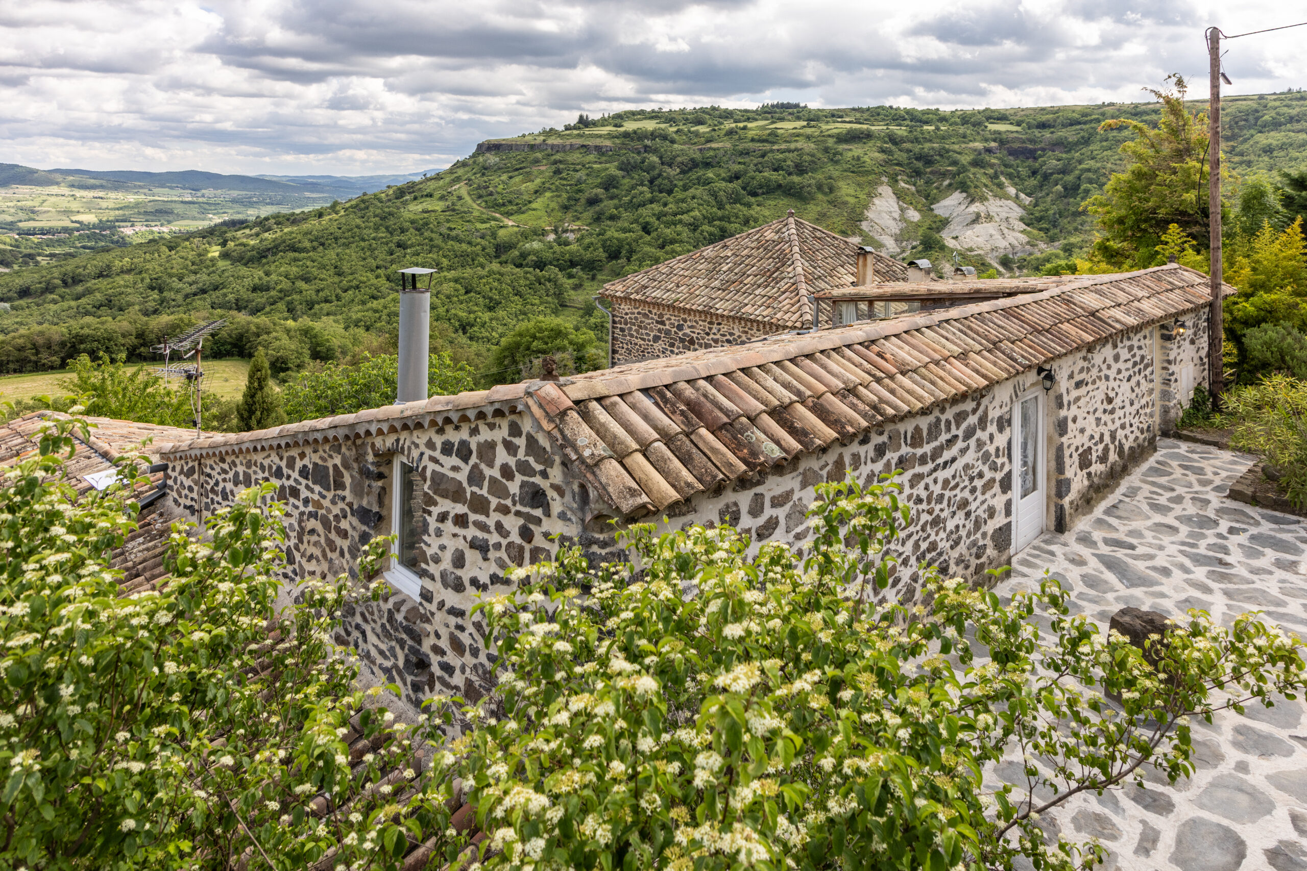 Gîte de groupe "Au Monteillet" à Saint-Gineys-en-Coiron