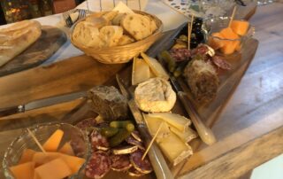 Planche charcuterie fromages