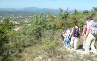 Hiking trail guide : Ardèche Randonnées