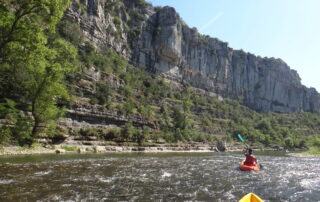 Canoë famille cirque de Gens
