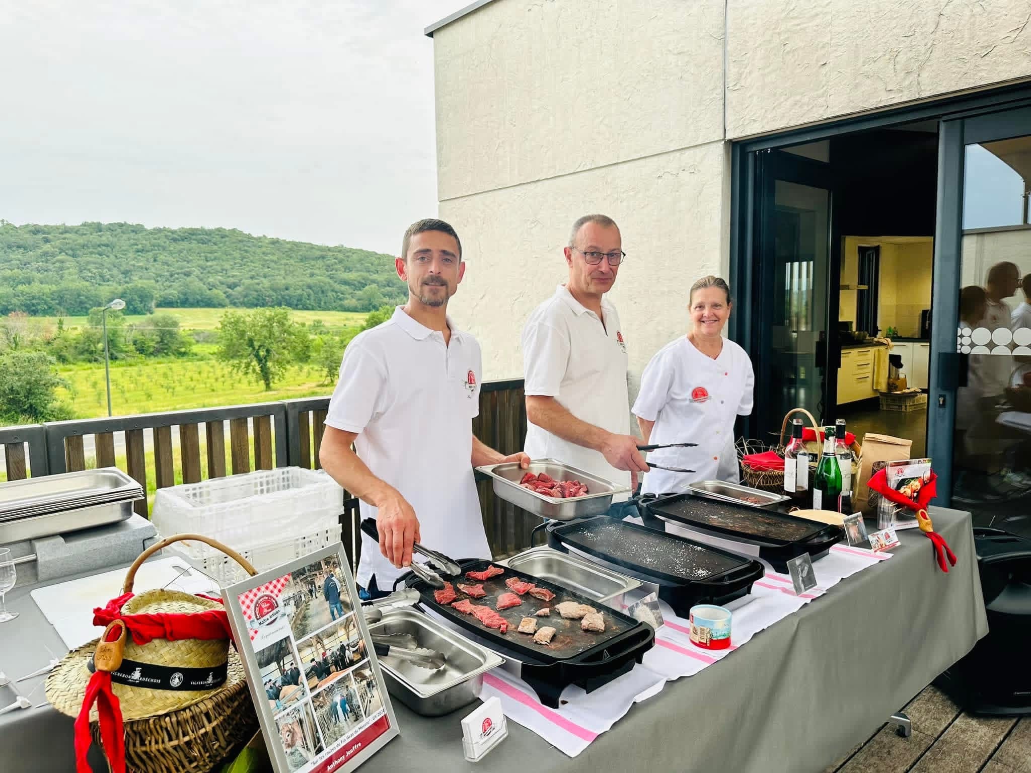Le vin et le fin gras du Mézenc _Néovinum Ruoms Ardèche