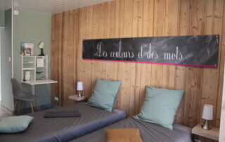 Des couleurs et des mots à Villeneuve de Berg