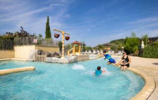 Piscine du camping les Arches