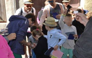 Guided tour of Villeneuve de Berg, the bastide with the family Guided tour of Villeneuve de Berg, the bastide with the family