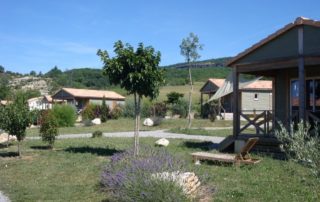 Camping les Arches à St Jean le Centenier