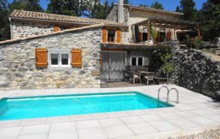 Le Vallon des Etoiles – La Bergerie des Etoiles Le Vallon des Etoiles – La Bergerie des Etoiles