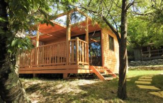 Camping les Lavandes - Darbres