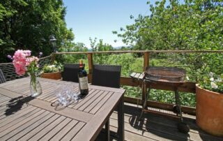 Terrasse du gite La Salamandre à St Gineys en Coiron