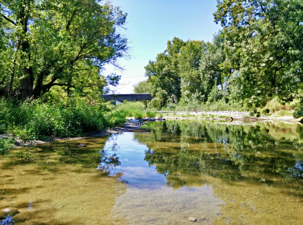Aire de pêche familiale à St Germain - l'Auzon
