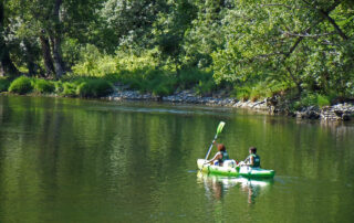 Canoë - Kayak de Châmes à St Martin d'Ardèche - 24 km / 1 jour avec Canoës Service