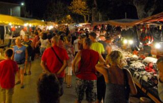 Marché nocturne de Ruoms