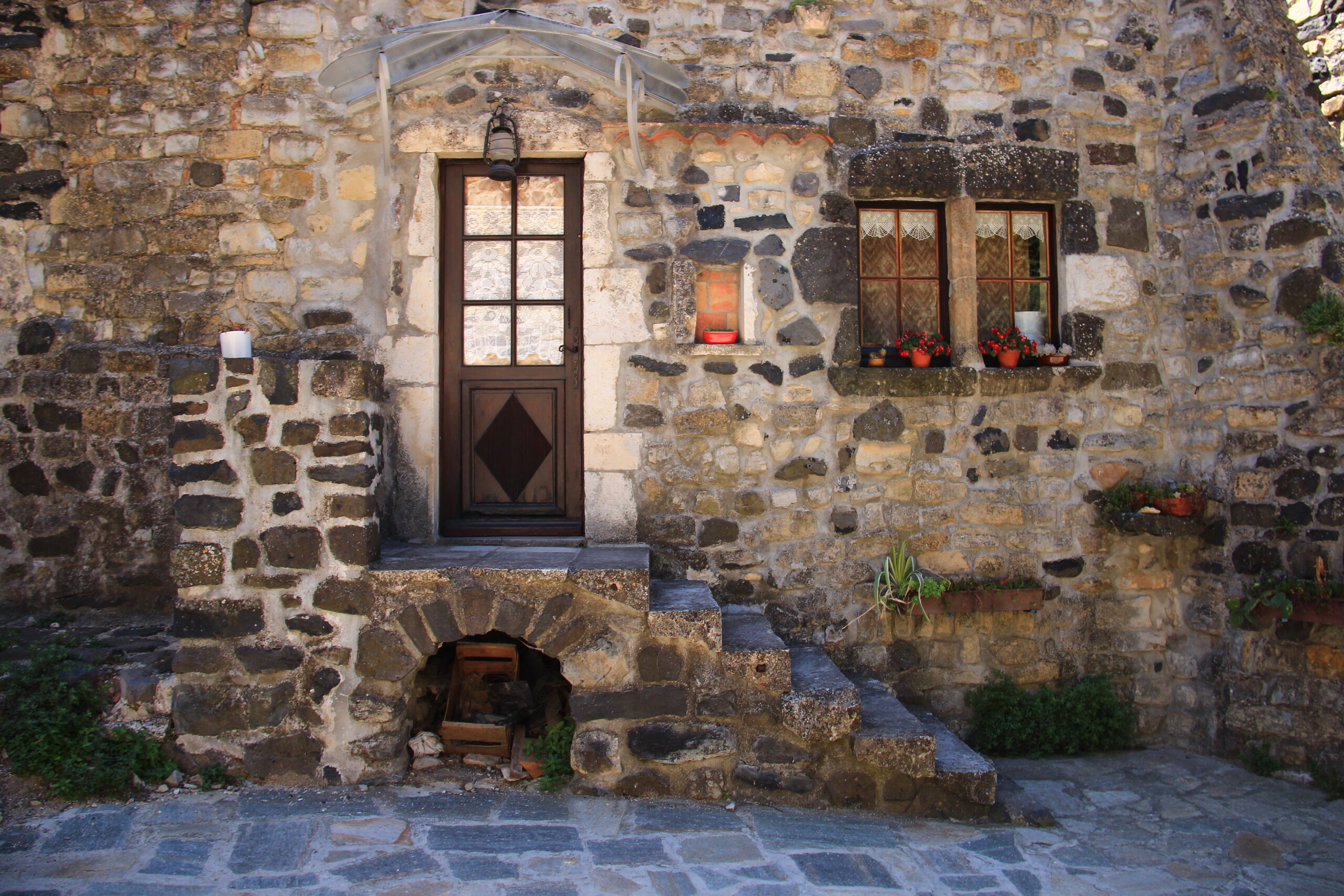 StPons_Village3_Charlotte-14-08-2013