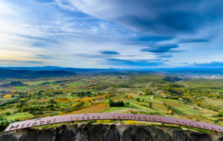 automne ardèche berg et coiron st laurent sous coiron village de caractère